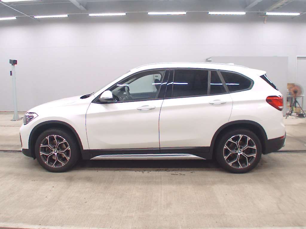 2020 BMW X1 xDrive 18d xLine 4WD auction photo 4