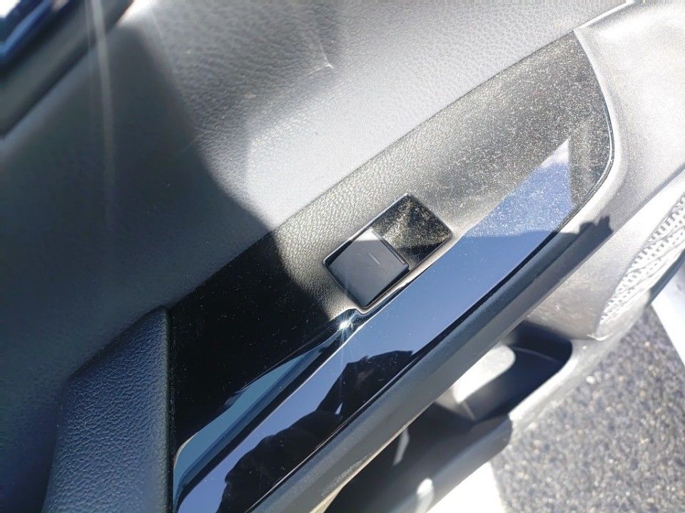 2019 Toyota Prius auction photo 13