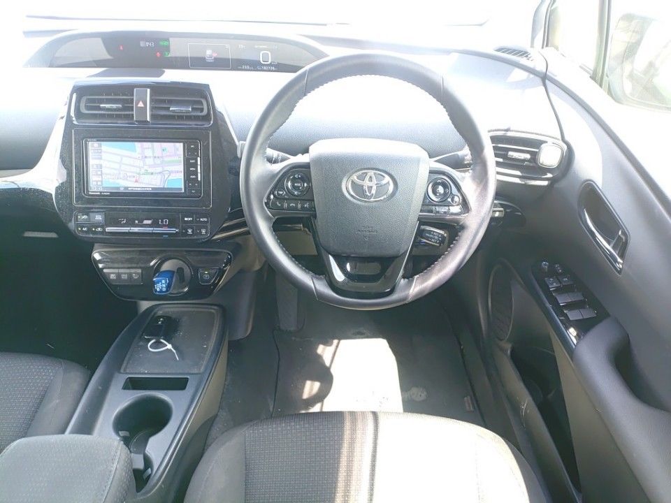 2019 Toyota Prius auction photo 3