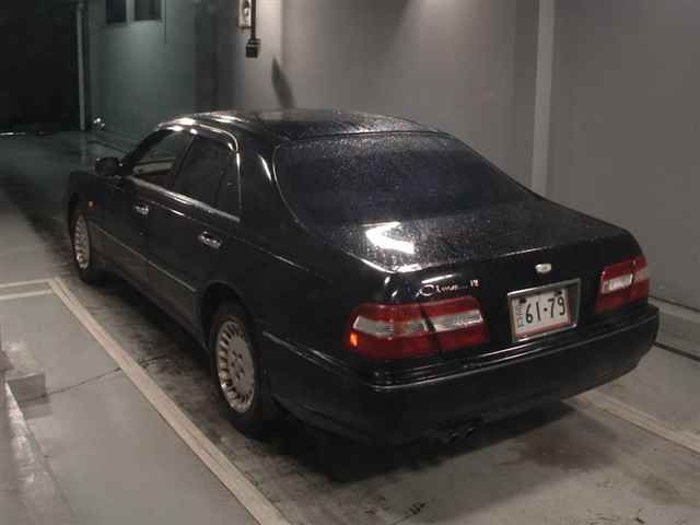 1997 Nissan シーマ auction photo 2