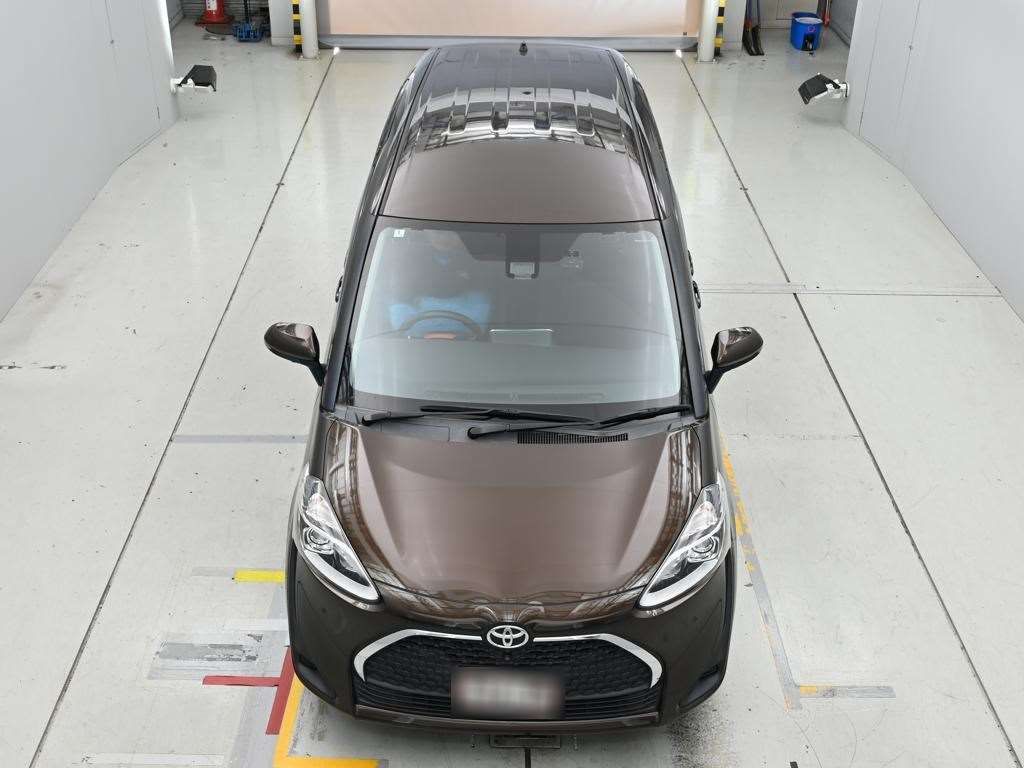 2022 Toyota Sienta Fanbase G auction photo 7