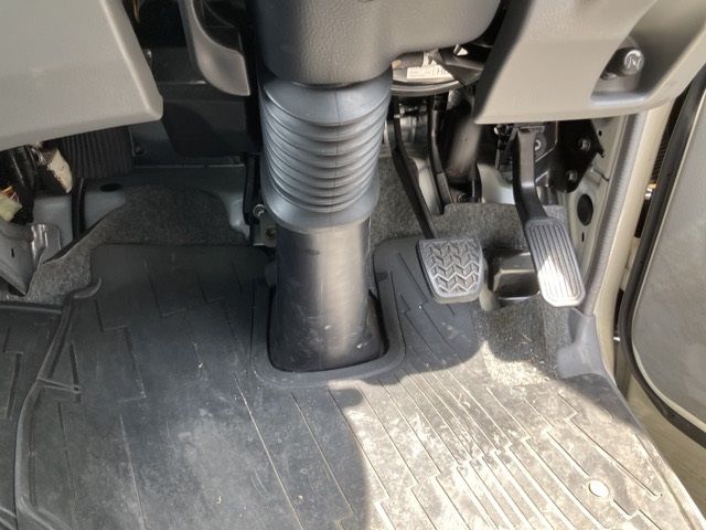 2020 Toyota Dyna Refrigerated PG auction photo 4