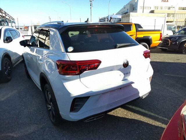 2023 Volkswagen Tロック TDI R-Line auction photo 2