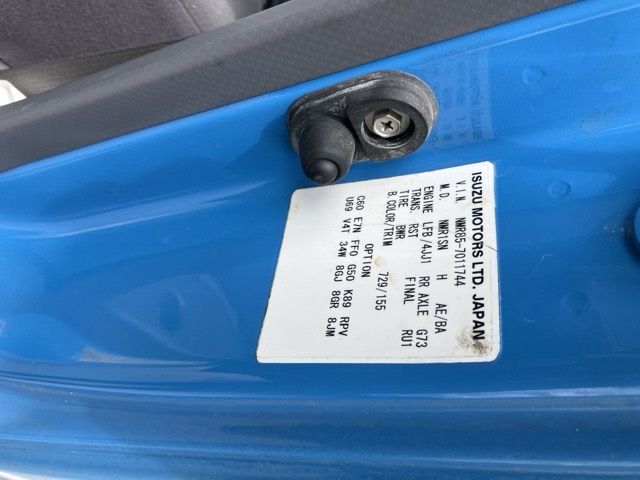 2010 Isuzu Elf Van auction photo 8