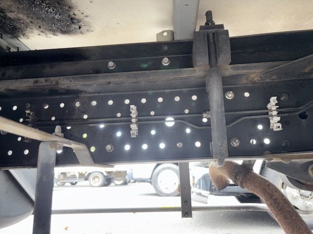 2010 Isuzu Elf Van auction photo 18