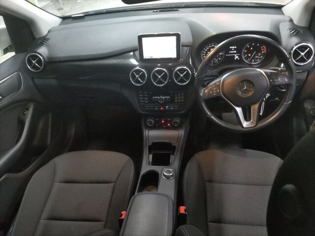 2014 Mercedes-Benz B-Class B180 Blue Effy auction photo 3