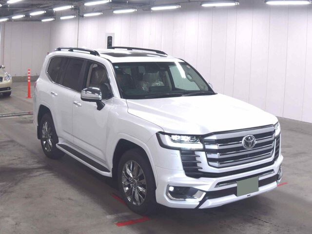 2025 Toyota Land Cruiser ZX 4WD Japan auction vehicle