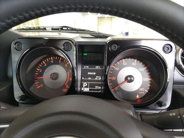 2025 Suzuki Jimny XC 4WD auction photo 6