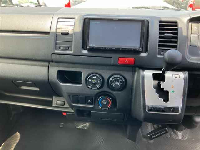 2021 Toyota Hiace Long DX auction photo 6