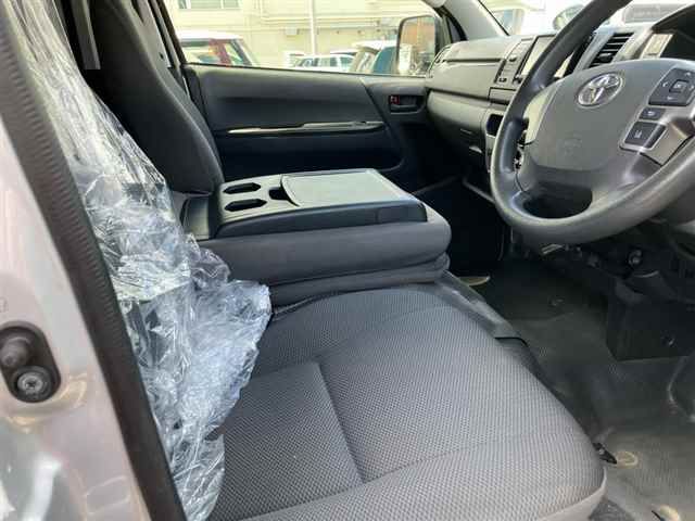 2021 Toyota Hiace Long DX auction photo 7