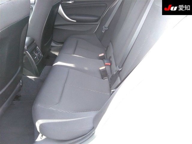 2013 BMW 1 Series 116i auction photo 4