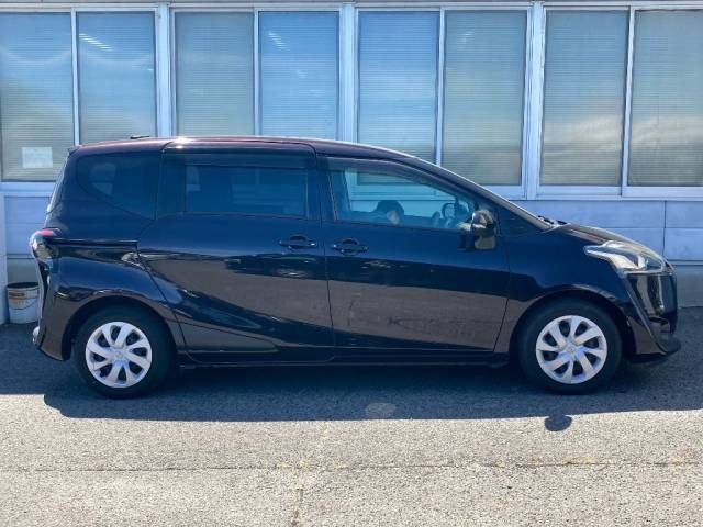 2018 Toyota Sienta G クエロ auction photo 2