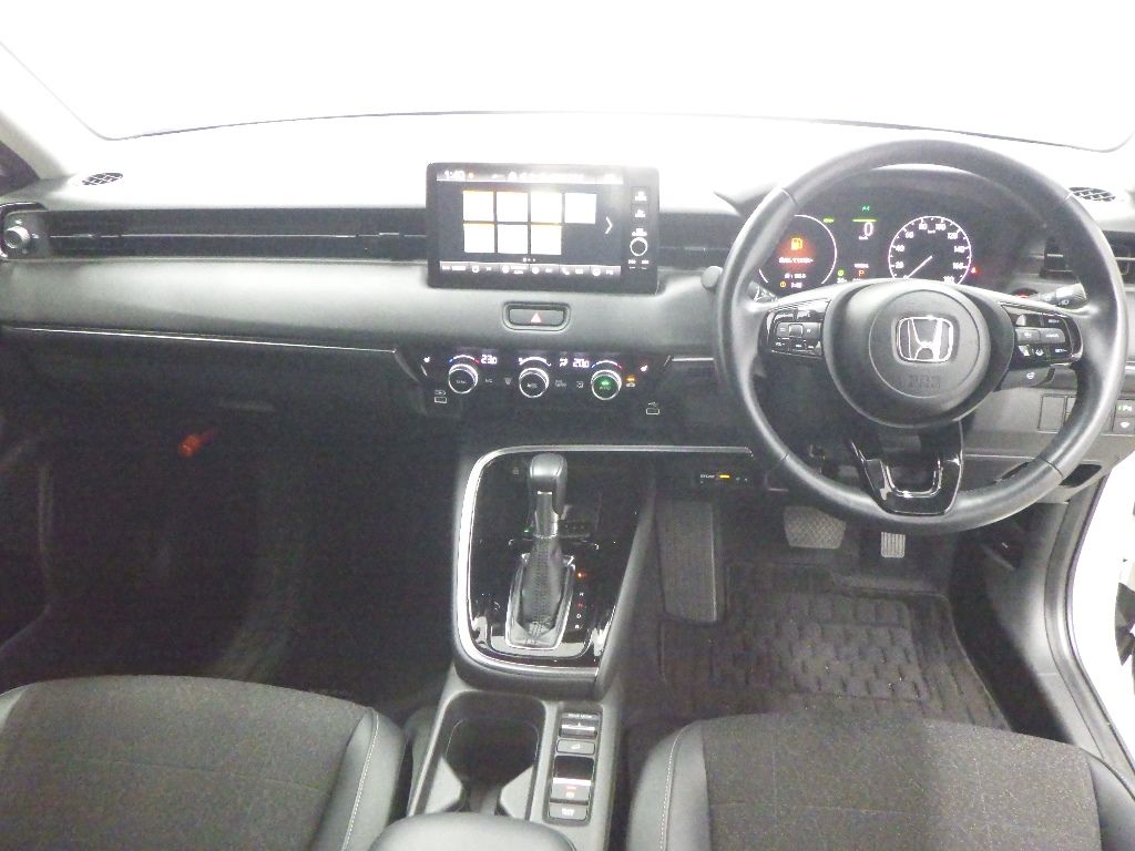 2021 Honda Vezel e:HEV Z auction photo 3