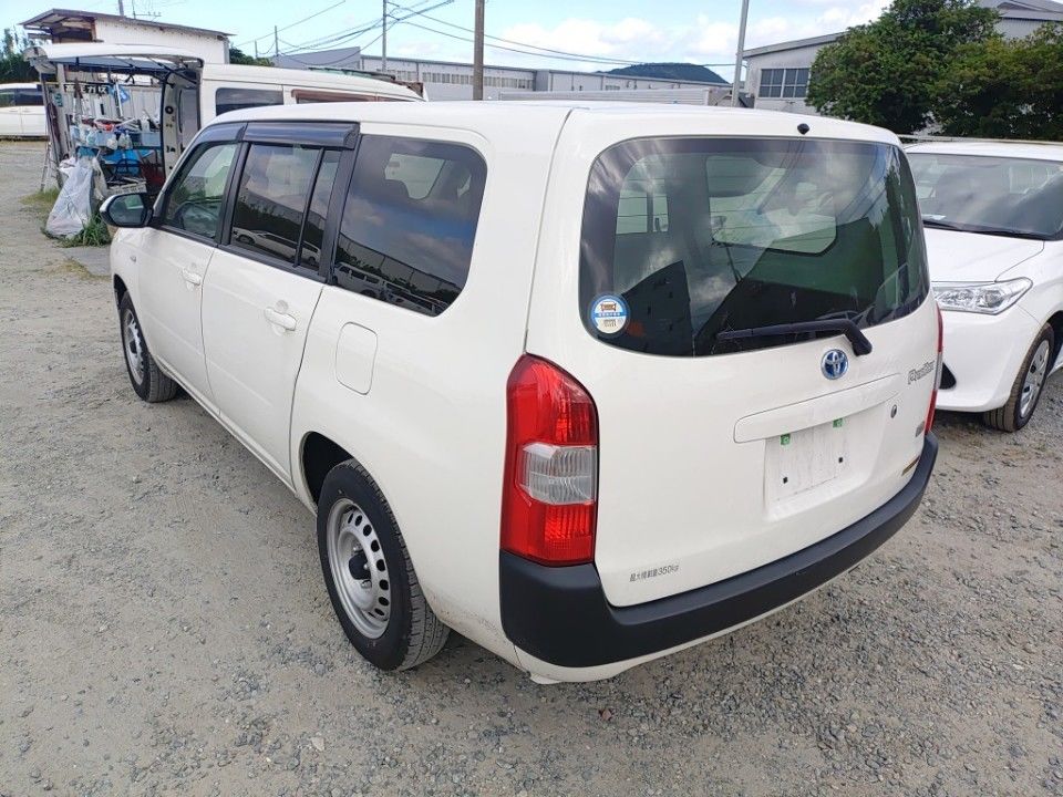 2022 Toyota Probox auction photo 6