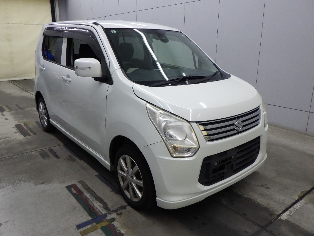 Japan Auction Vehicles 12 2013 Suzuki Wagon R FX LTD auction photo