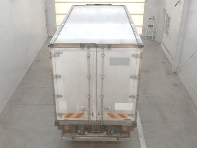 2019 Isuzu Forward 冷蔵・冷凍車 auction photo 3