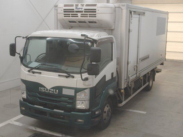 2019 Isuzu Forward 冷蔵・冷凍車 Japan auction vehicle