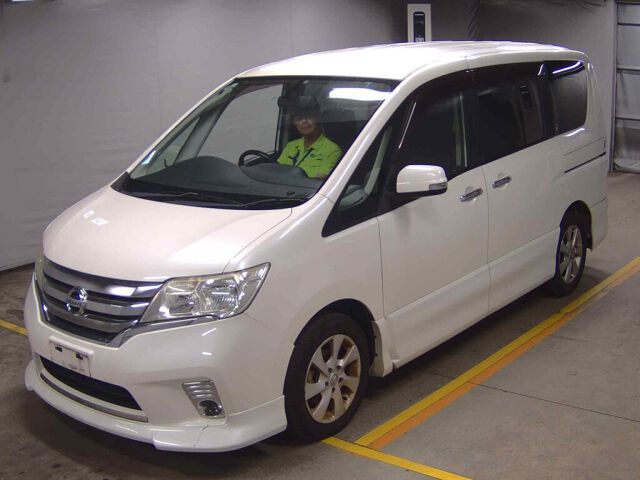 2011 Nissan Serena ハイウェイスター auction photo 4