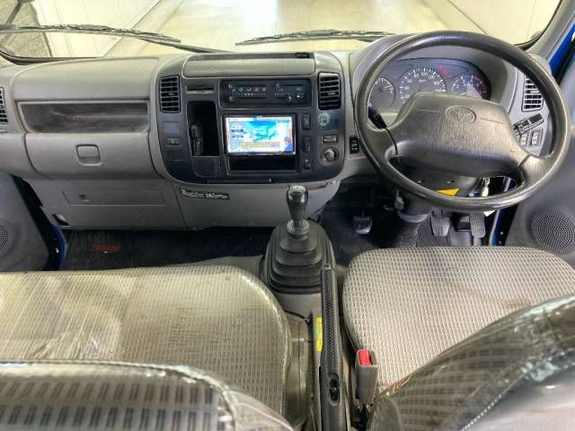 2015 Toyota Dyna Wキャブロングフルジャストロー auction photo 4
