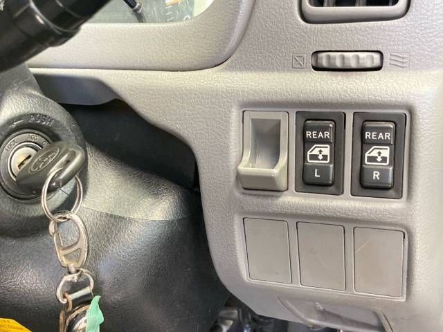 2015 Toyota Dyna Wキャブロングフルジャストロー auction photo 5