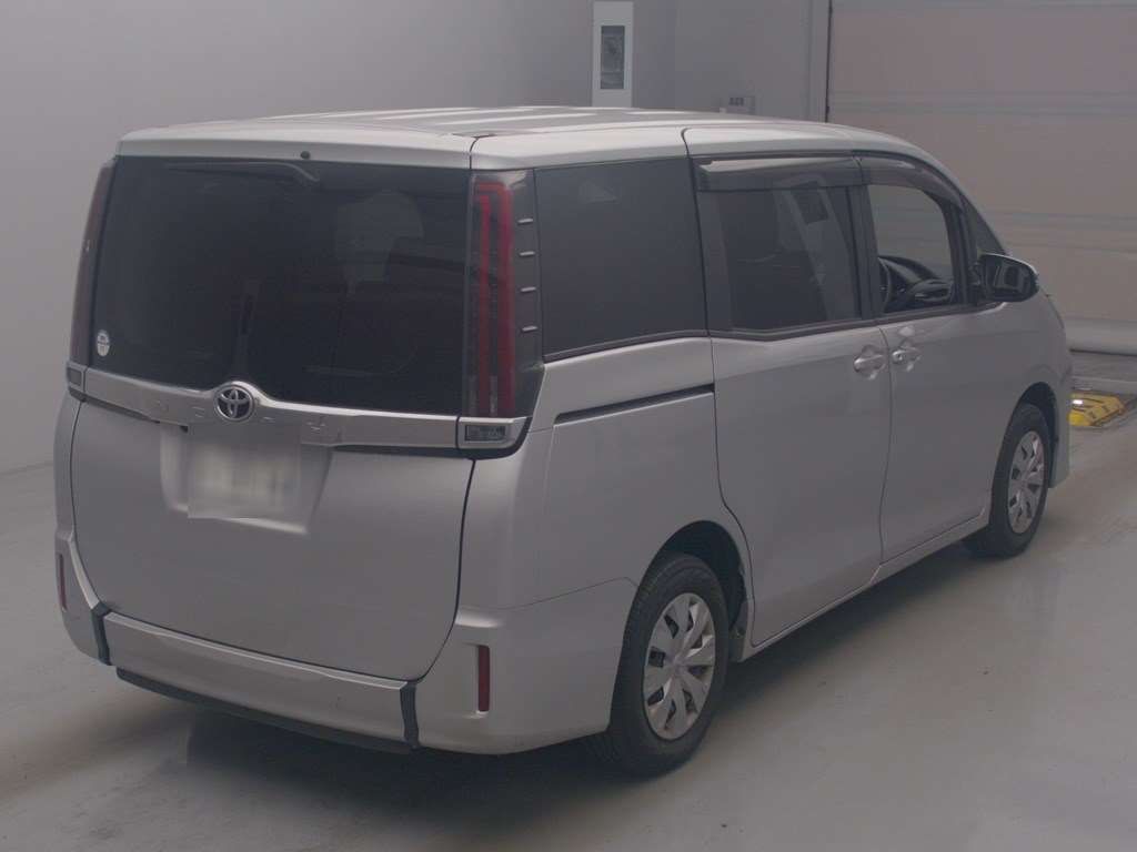 2020 Toyota Noah X ウェルキャブシャ auction photo 2