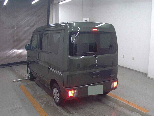2022 Suzuki Every ジョイン 4WD auction photo 2