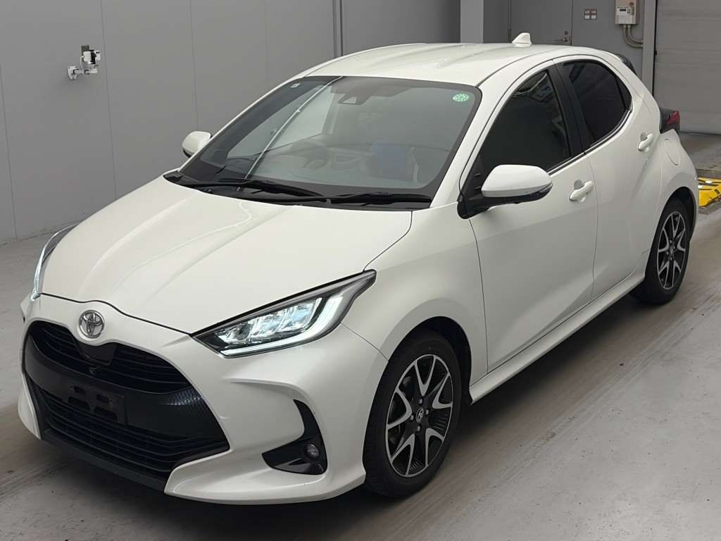 Japan Auction Vehicles 4 2021 Toyota Yaris Z auction photo
