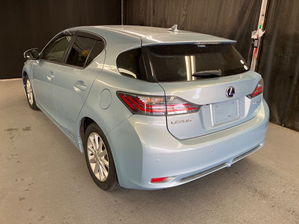 2011 Lexus CT200h バージョンC auction photo 2