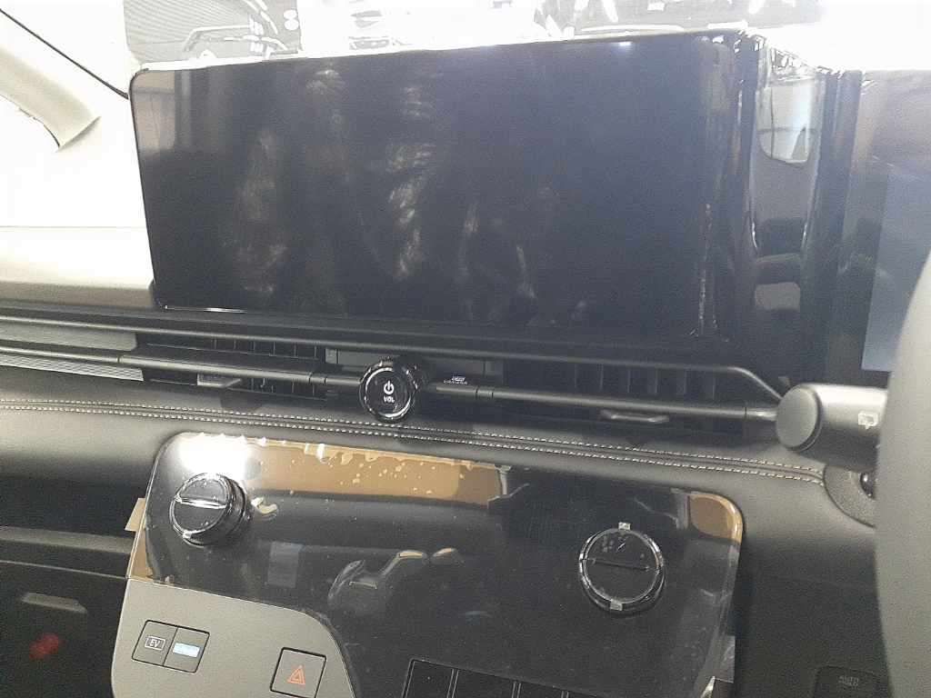 2026 Nissan Serena e-POWER Highway Star V auction photo 12