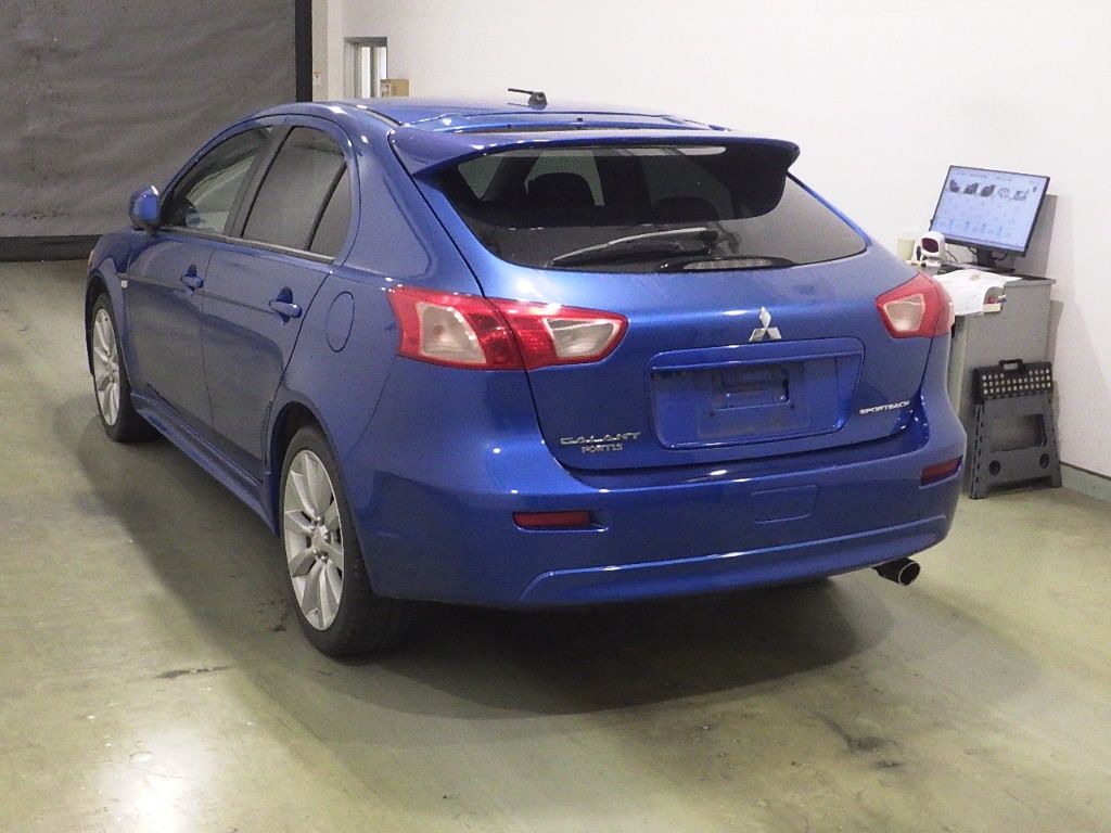 2010 Mitsubishi ギャランフォルティススポーツバック スポーツ auction photo 5