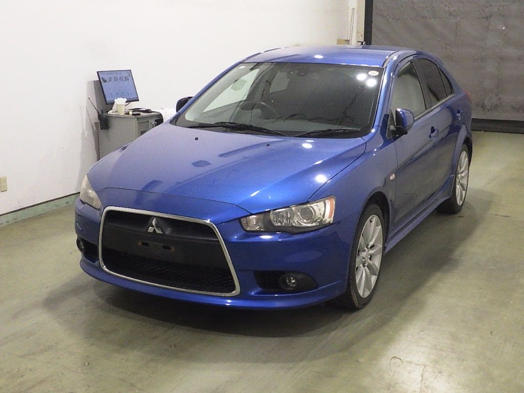 2010 Mitsubishi ギャランフォルティススポーツバック スポーツ auction photo 4