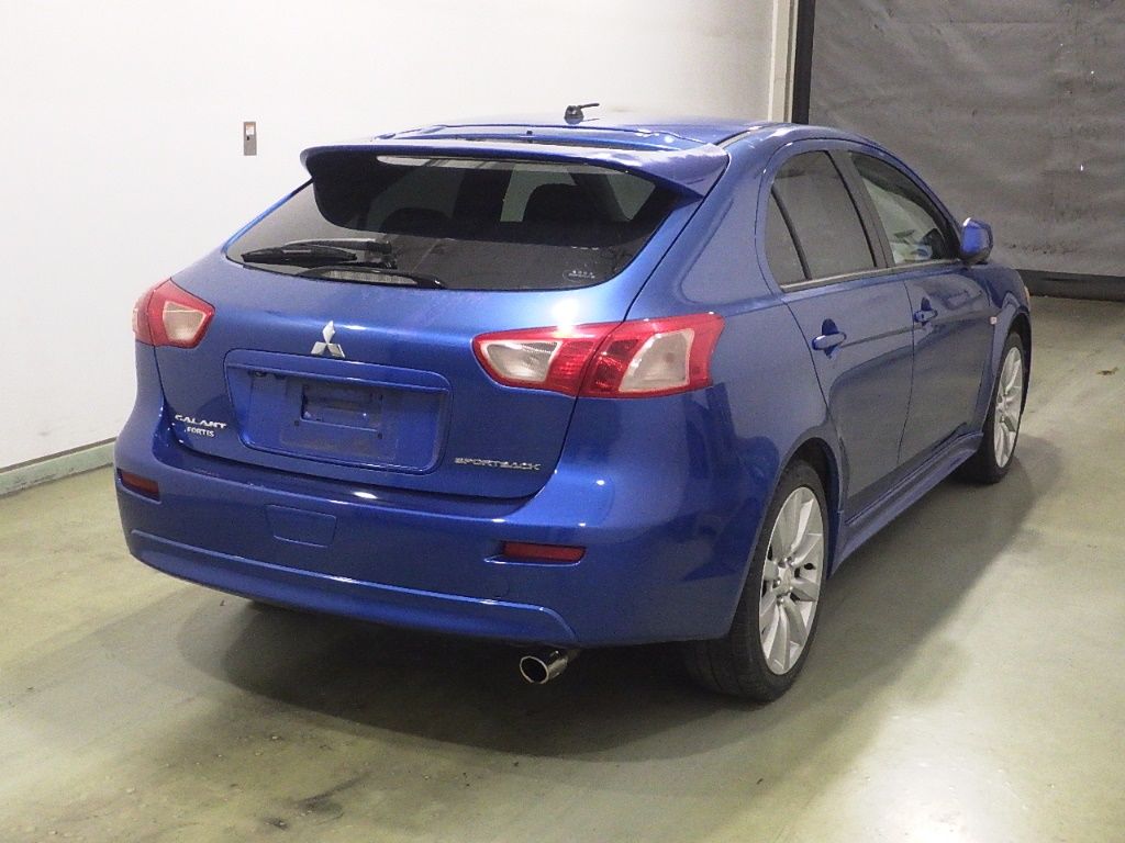 2010 Mitsubishi ギャランフォルティススポーツバック スポーツ auction photo 2