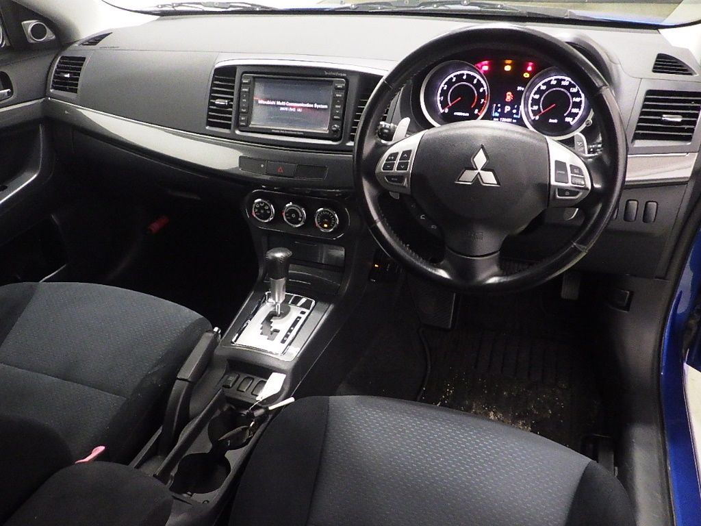 2010 Mitsubishi ギャランフォルティススポーツバック スポーツ auction photo 3
