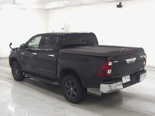 2021 Toyota ハイラックスT 4WD Z auction photo 2