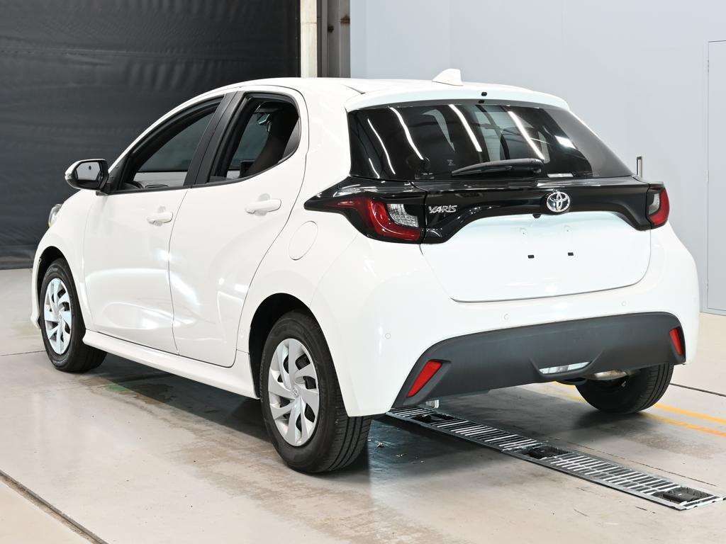 2021 Toyota Yaris X auction photo 6