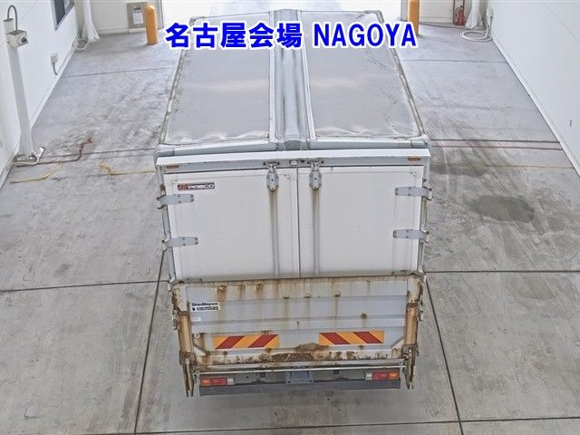 2017 Mitsubishi Fuso Canter Aluminum Wing PG auction photo 3