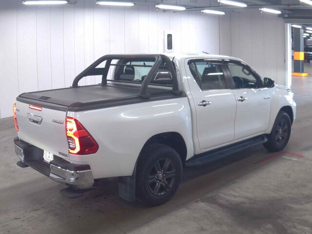 2024 Toyota Hilux Z 4WD auction photo 5