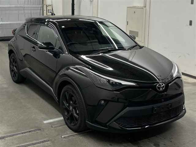 Japan Auction Vehicles 10 2023 Toyota C-HR G-T Mode Nero Safety Plus auction photo