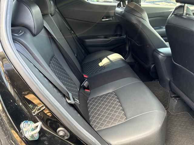 2023 Toyota C-HR G-T Mode Nero Safety Plus auction photo 7