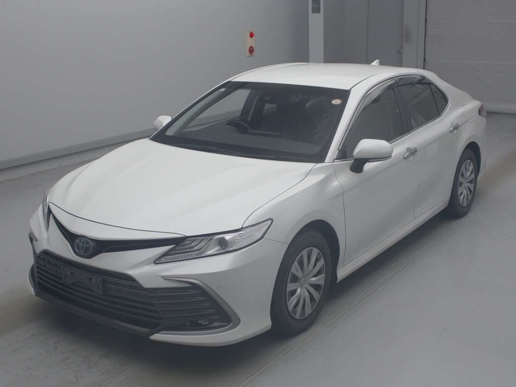 Japan Auction Vehicles 4 2021 Toyota Camry X auction photo