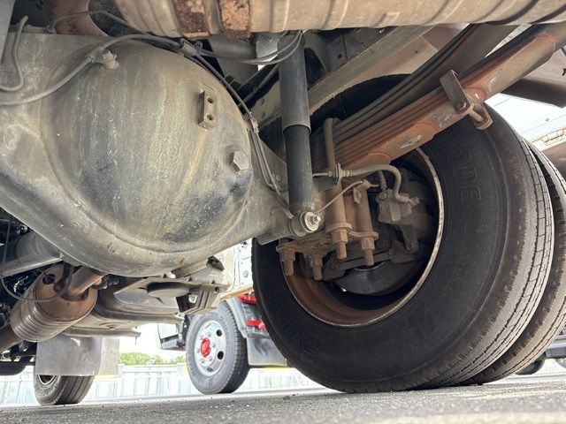 2016 Mitsubishi Fuso Canter vacuum auction photo 10