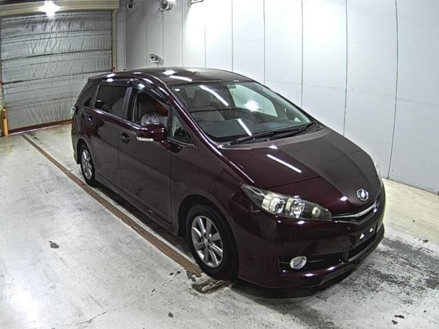 2015 Toyota Wish 1.8G Japan auction vehicle