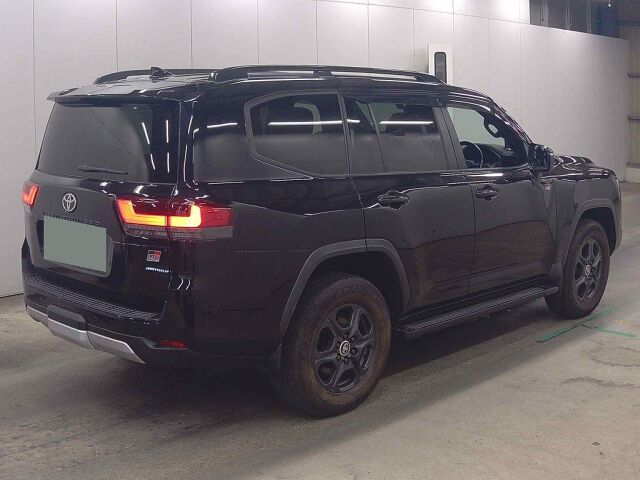 2021 Toyota Land Cruiser GR Sport 4WD auction photo 5