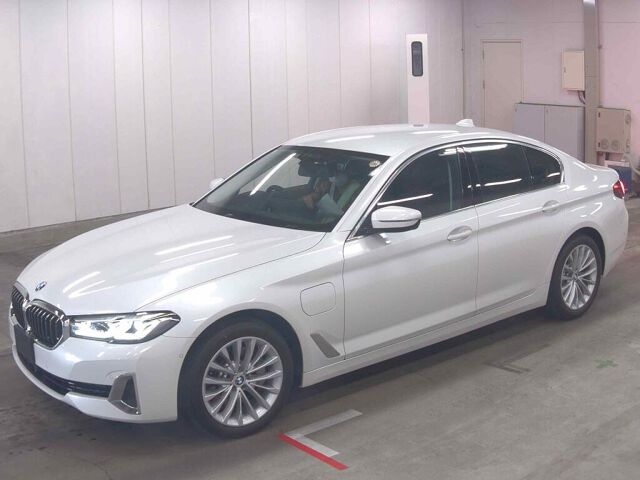 2021 BMW 5 Series 530E Rag ED Jo+ auction photo 4