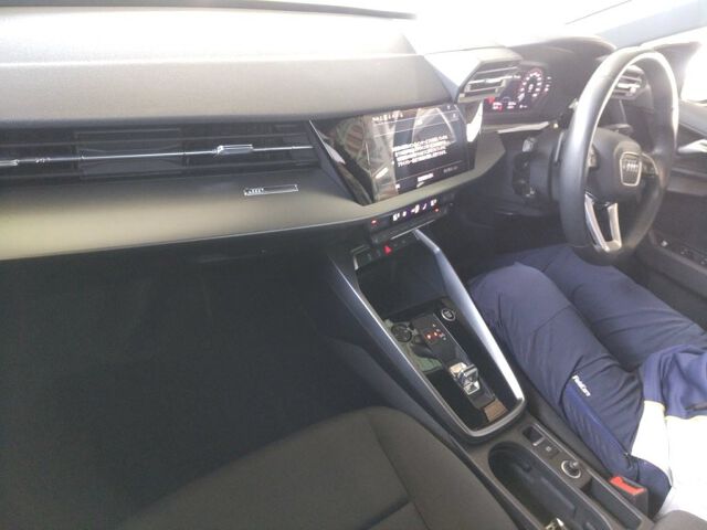2021 Audi A3 SpoB30TFSI Ad auction photo 3