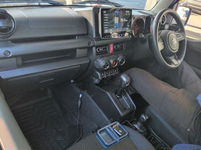 2023 Suzuki Jimny XC 4WD auction photo 3