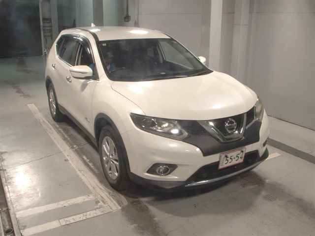 2016 Nissan X-Trail 4WD 20X E Japan auction vehicle