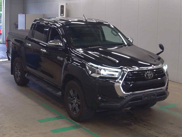 Japan Auction Vehicles 8 2021 Toyota Hilux Z 4WD auction photo