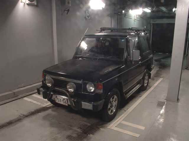 1988 Mitsubishi Pajero Super XL auction photo 4