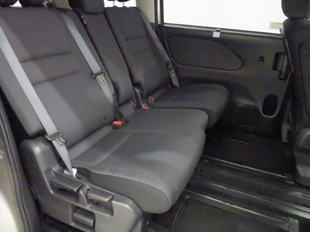 2017 Nissan Serena X V Selection auction photo 7